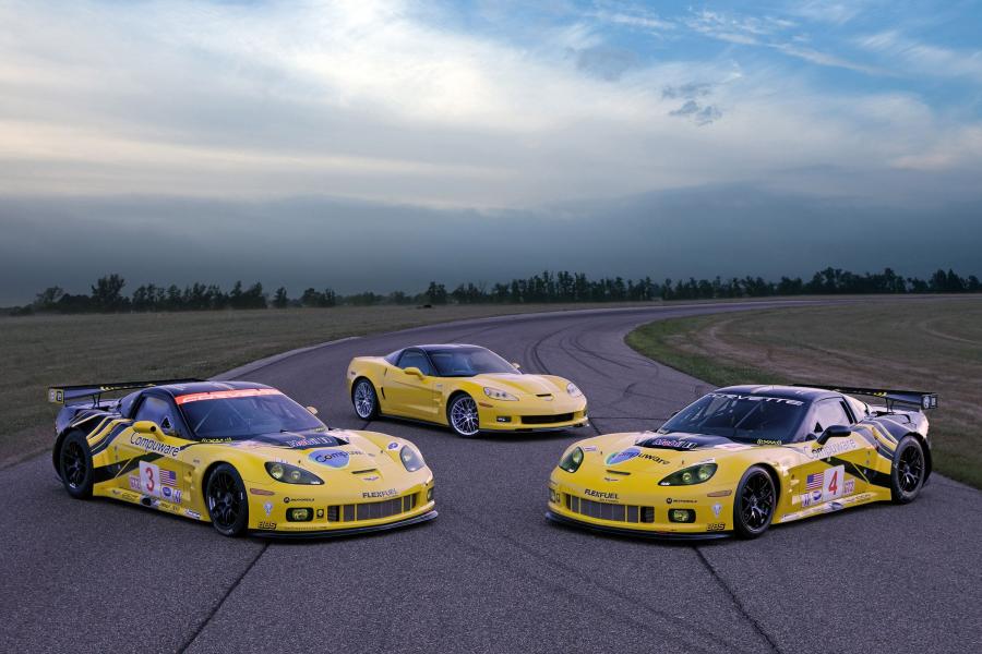  Chevrolet Corvette R GT2 2010 года  (фото 26 из 36)
